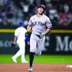 Stanton guía a los Yanquis con un cuadrangular en el octavo inning