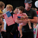 Llega el primer grupo de sudafricanos blancos