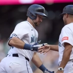 Grand slam de Cal Raleigh ayuda a Marineros a romper la racha ganadora de Boston