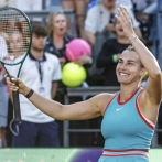 Aryna Sabalenka logra una loca remontada para vencer a Rybakina en Berlín