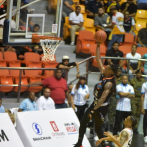 Jassel Pérez anota 25 y los Titanes toman la delantera sobre los Metros