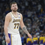 Luka Doncic acuerda extensión de contrato con Lakers hasta 2028