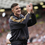 El Manchester United gasta 240 millones en fichajes de jugadores y despide a 450 empleados