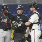 Albies conecta jonrón y los Bravos de Atlanta vencen 12-1 a los Marlins de Miami