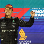 George Russell domina en Singapur, mientras que McLaren se adjudica el título de constructores