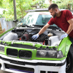 Máximo Santos: de la patología forense a la mecánica de autos de carrera