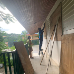 “Estamos muy preocupados”: Dominicanos se resguardan ante inminente llegada de Melissa a Jamaica