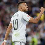 Mbappe marca dos goles mas en la victoria del Madrid sobre el Valencia