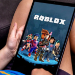 Alcaldía de Buenos Aires bloquea acceso a plataforma Roblox en redes escolares por casos de acoso