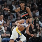 Curry levanta a Warriors, Lakers se van humillados ante Oklahoma City