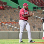 Gigantes ratifican a Jefry Sierra como manager para el resto de la temporada