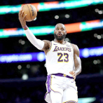LeBron James pasa de motor a “cerebro”