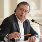 Presidente de Colombia asegura que escapó de un intento de asesinato