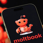 Moltbook, la red social solo para IA que despierta recelos por los riesgos de seguridad