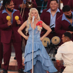 Diseñador dominicano creó el vestido de Lady Gaga sin saber que terminaría en el Super Bowl