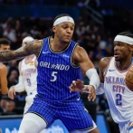 Con 40 puntos de Shai Gilgeous-Alexander, los Thunder clasifican a los playoffs de NBA