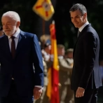 Vox acusa a Sánchez de reunirse con 