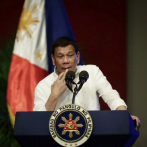 Duterte amenaza a la defensora del pueblo por investigar sus cuentas
