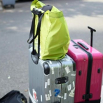 Un hombre robaba el equipaje de otros pasajeros escondido en una maleta