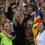 Parlamento de Cataluña aprueba moción de independencia; Senado vota por artículo