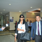 Esposa de “Quirinito” dice no fue apresada, solo impedida de salir del país
