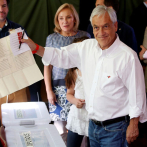 Policía detiene a jóvenes que ocuparon sede comando electoral de Piñera