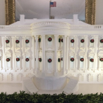 Melania Trump opta por una decoración navideña clásica en la Casa Blanca