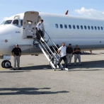 Llegan 13 dominicanos deportados desde España, tras cumplir condenas por distintos delitos