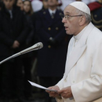 El papa dice que gestión empresarial excluye a los pobres de los hospitales