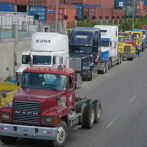 Hay más de 10 mil contenedores retrasados por la huelga de los transportistas de carga