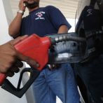 Gasolinas bajan 1 y 2 pesos y el gasoil aumentará de precio