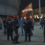 España conmocionada por los enfrentamientos entre ultras en Bilbao