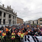 La ultraderecha y los antifascistas toman las calles de Italia