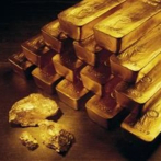 Fallo en avión arroja al menos tres toneladas de oro sobre pista de despegue