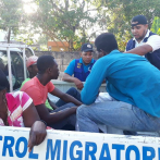 Migración detiene a 211 extranjeros en Las Terrenas: deporta a 51 que no tenían documentos