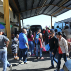 Cientos de pasajeros viajan al interior del país en Semana Santa
