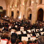 Más de 100 voces y músicos concitan ovación en concierto de Viernes Santo