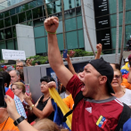 Rivales de Maduro denuncian 