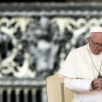 Vaticano: Francisco está “sereno” a pesar de las denuncias de encubrimiento