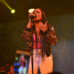 Martha Heredia deslumbrante en su concierto “Entre Amigos”
