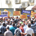 Empleados y miembros de Fenabanca realizan protesta frente al Palacio de Justicia