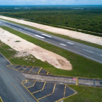 Colocan franjas de seguridad en ambos costados de la pista de aterrizaje del AILA