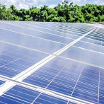 Da luz verde a Emerald Solar, pero debe depositar US$ 200,000 en una cuenta para seguir parque energía solar