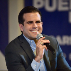 Colocan pasquines del gobernador de Puerto Rico personificando a Bad Bunny