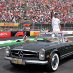 Lewis Hamilton asegura corona en México e iguala a Fangio