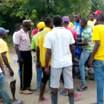 VIDEO: Así fue cómo turba de haitianos despojó de motocicletas a especialistas dominicanos