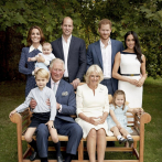 Príncipe Carlos festeja sus 70 años con fiesta y fotos