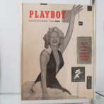 Venden por más de 30,000 dólares una copia de Hefner de la primera Playboy