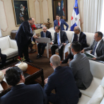 El Presidente trata con inversionistas turismo de lujo en Puerto Plata