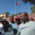 Bloquean consulado dominicano en Anse-a-Pitre por alegada mala distribución de visados